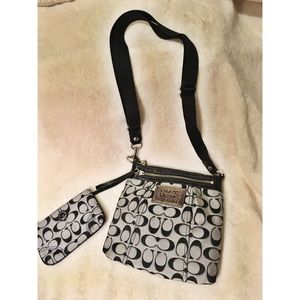 Coach Crossbag with Matching Wrislet